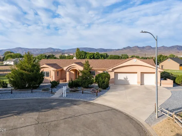213 Quail Run Rd, Fernley, NV 89408