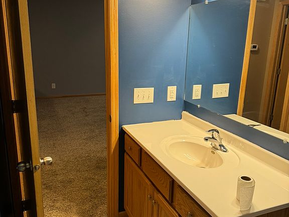 4th image of 1401 Avenue C