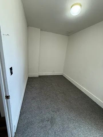 1006 Walnut St #1 — Photo 10