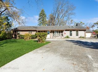 16511 Robinhood Dr, Orland Park, IL 60462