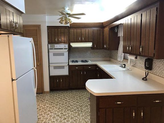 3rd image of 4229 N Kedvale Ave APT 1B