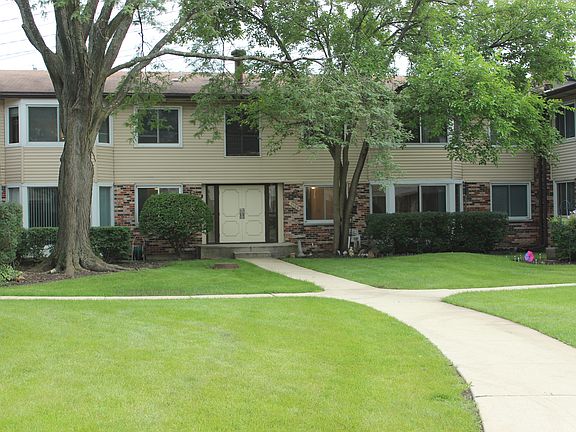 2nd image of 3108 Roberts Dr APT 1
