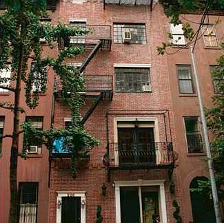 3rd image of 306 E 52nd St APT 6