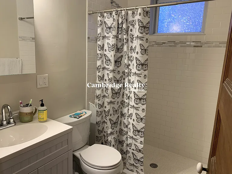 174 Saint Alphonsus St #3T — Photo 20