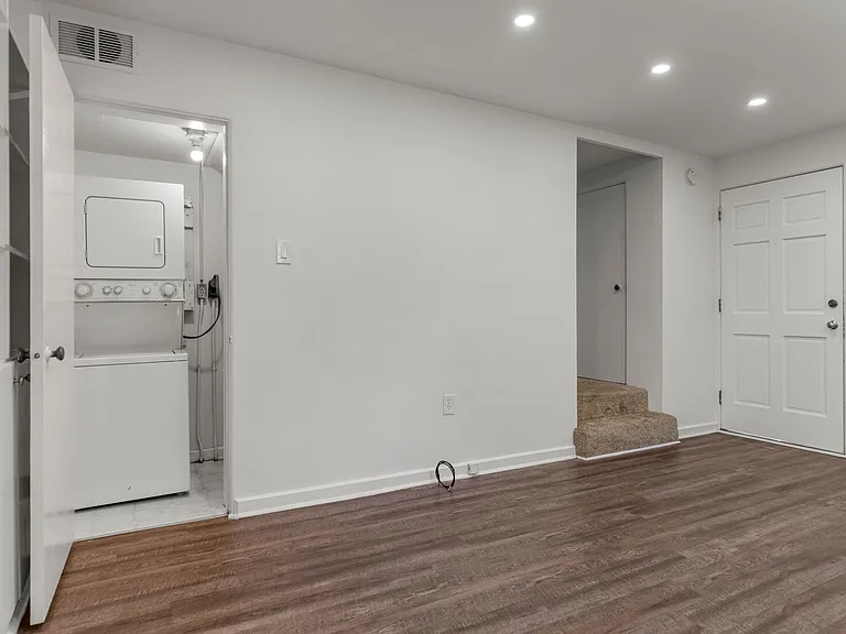53 Faris Cir — Photo 6