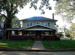 101 Crescent Blvd, Hutchinson, KS 67502