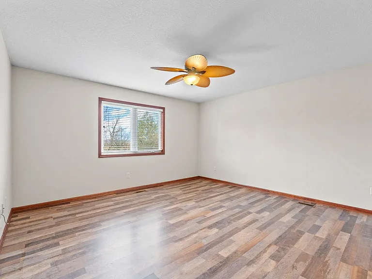 3510 Flowing Brook Dr — Photo 20