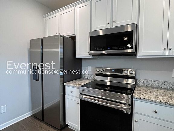 5th image of 1115 Prospect Ct