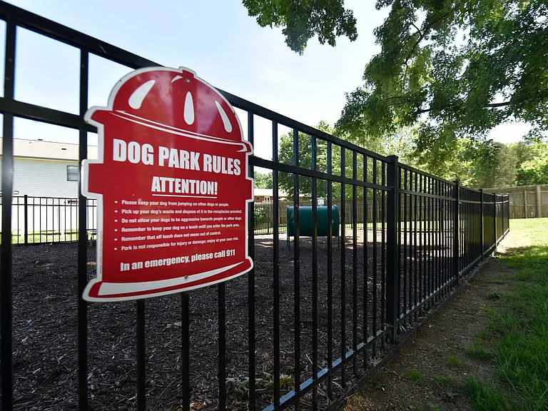 Leash Free Bark Park