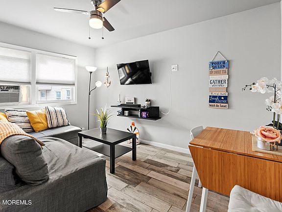 5th image of 118 Franklin Avenue #B2