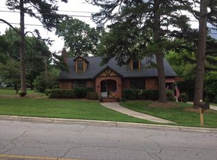 982 Memorial Dr, Gainesville, GA 30501