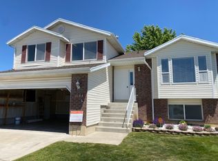 2022 N 850 W, Clinton, UT 84015
