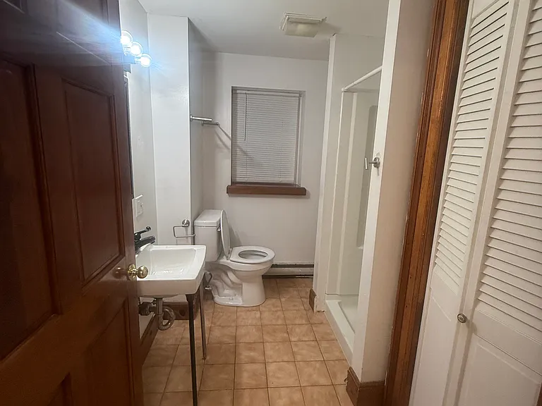321 Washington Ave #2 — Photo 7