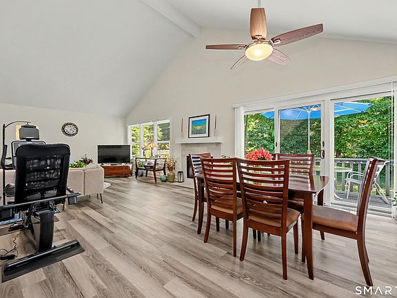 5th image of 70 Fawn Ridge Lane #70