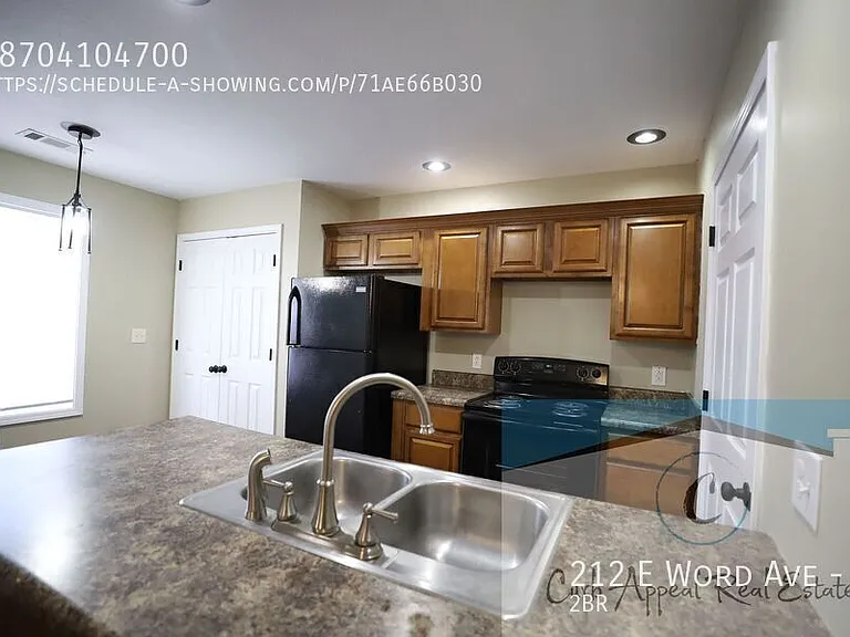 212 E Word Ave #B — Photo 4
