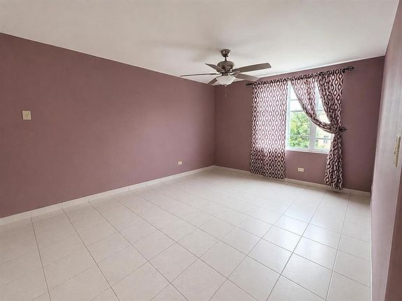 5th image of 2402 COND RIBERAS DEL BUCANA #309