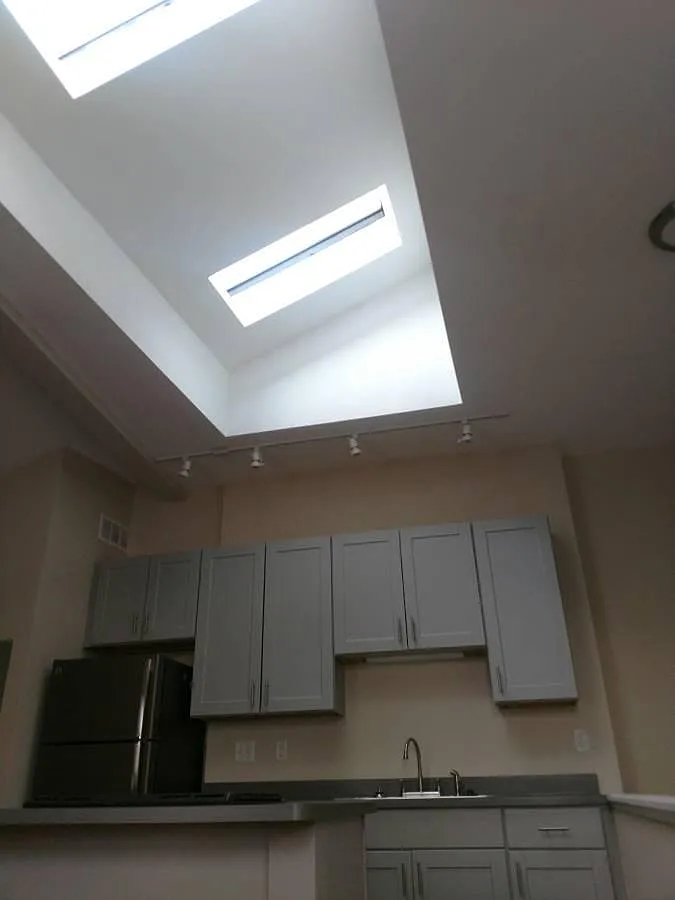 2 bed, 1.5 bath, 1200 sqft, $1,600 — Photo 3