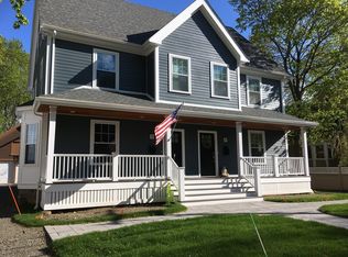 12 Locust Ave, Lexington, MA 02421