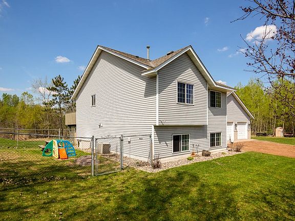 4th image of 47708 Forest Blvd
