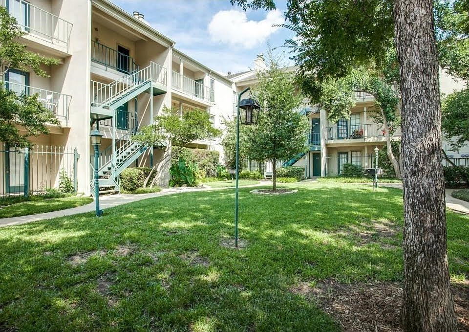 1st image of 3105 San Jacinto St APT 210