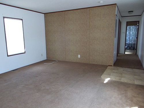 2nd image of 3312 Mobile Blvd