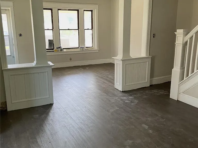 227 Kichline Ave — Photo 2