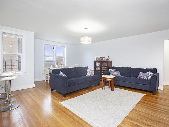 2nd image of 6638 Yellowstone Blvd #5B