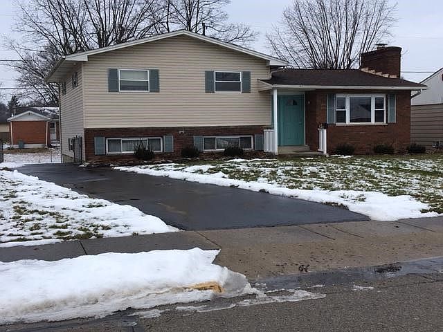 682 Hillsdale 2