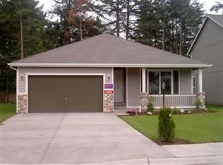 15707 8th Avenue Ct E, Tacoma, WA 98445