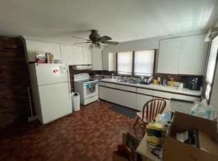 295 West St, Amherst, MA 01002