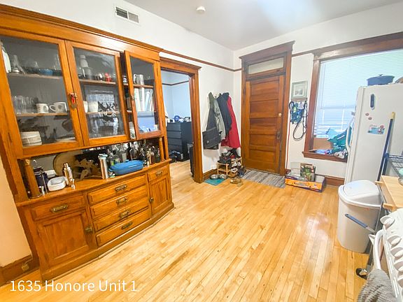 5th image of 1635 N Honore St #G