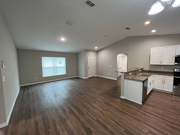4th image of 61 Fisher Lane Crse