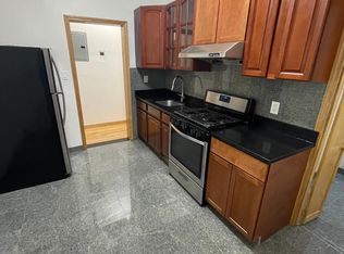 40 N Village Ave #2, Rockville Centre, NY 11570