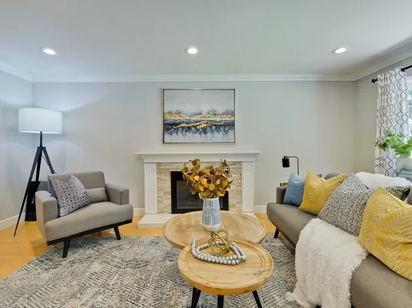 1090 Wood Duck Ave, Santa Clara, CA