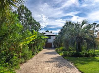 7919 N Lagoon Dr, Panama City Beach, FL 32408