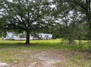 27 Delk Rd, Hinesville, GA 31313