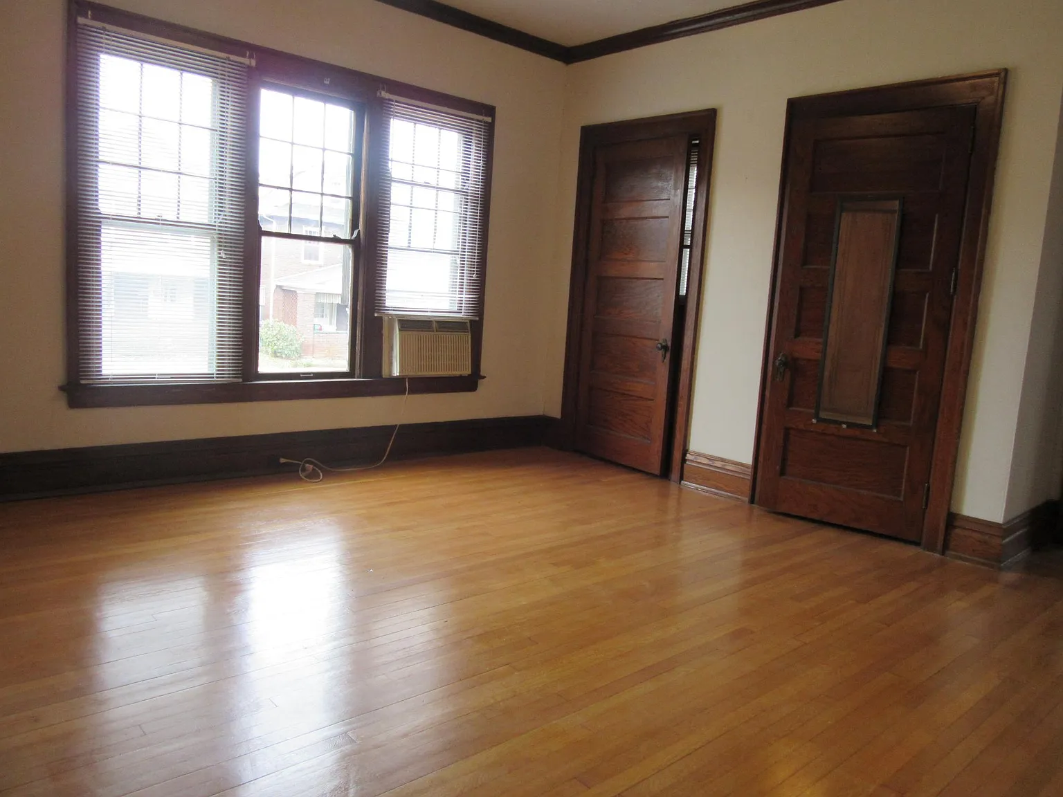 2 bed, 1000 sqft, $650 — Photo 4