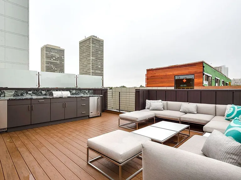 147 S Hancock St — Photo 34