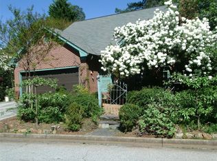 1213 Hunters Dr, Stone Mountain, GA 30083