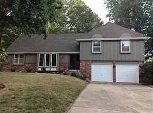 7909 W 98th Ter, Overland Park, KS 66212