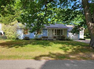 555 Harrison St, Harbor Springs, MI 49740