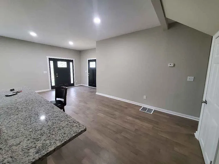 1449 Athens Ave SW — Photo 16