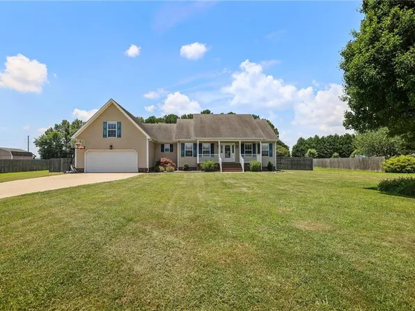 114 Climbing Vine Run, Elizabeth City, NC 27909