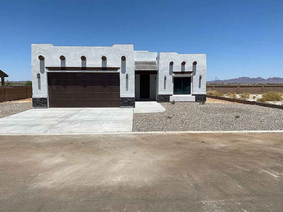 1st image of 28172 E Canal Ave