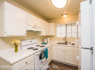 382 Acacia Ave APT M, Carlsbad, CA 92008