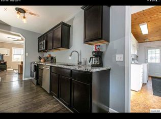 2166 Broadlawn Rd, Dubuque, IA 52001