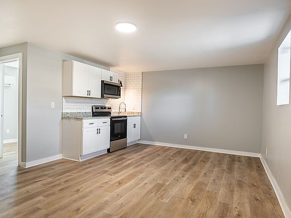 2nd image of 650 4th St NE #12