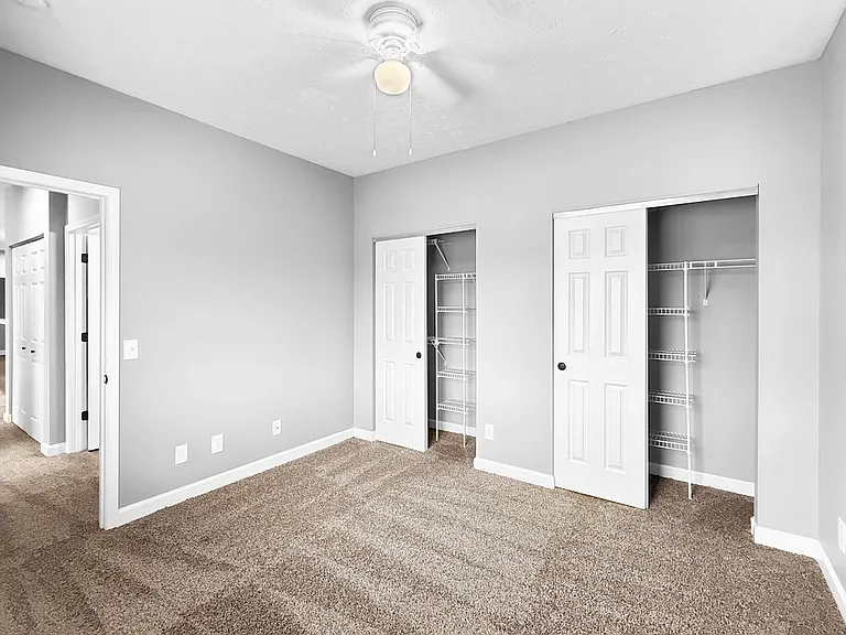 Cross Lake Apartments — Photo 156