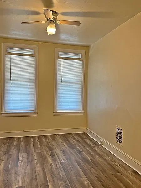 5 bed, 1612 sqft, $1,450 — Photo 2