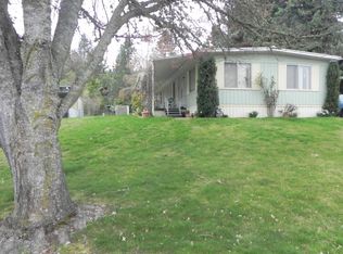 3955 S Stage Rd APT 8, Medford, OR 97501